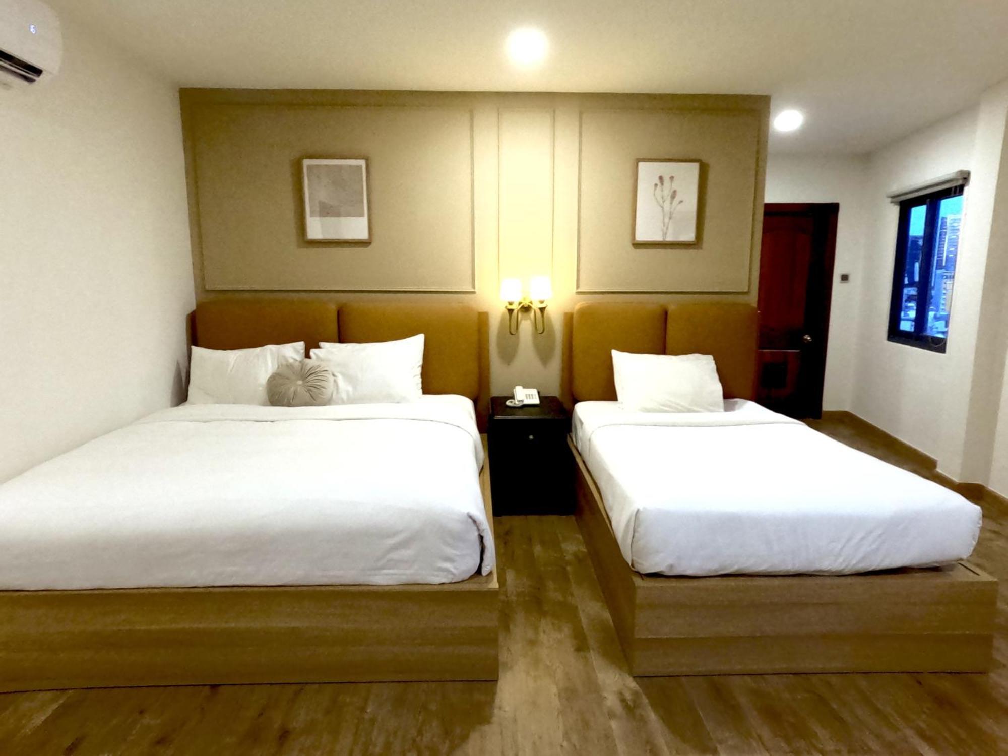 Hotel Cozrum Lux 3*